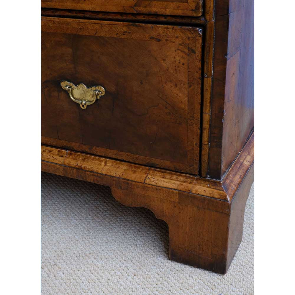 Queen Anne Chest of Drawers