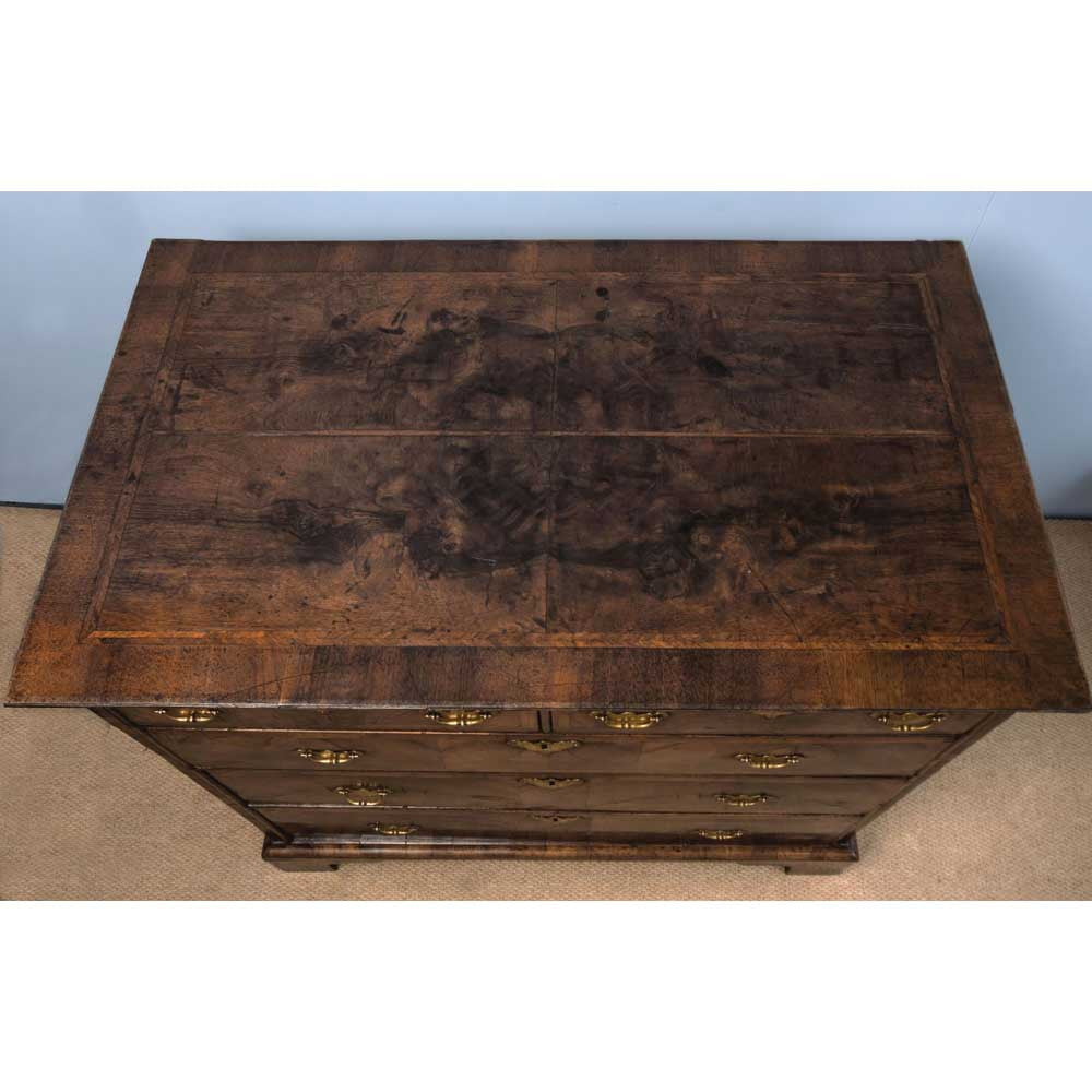 Queen Anne Chest of Drawers