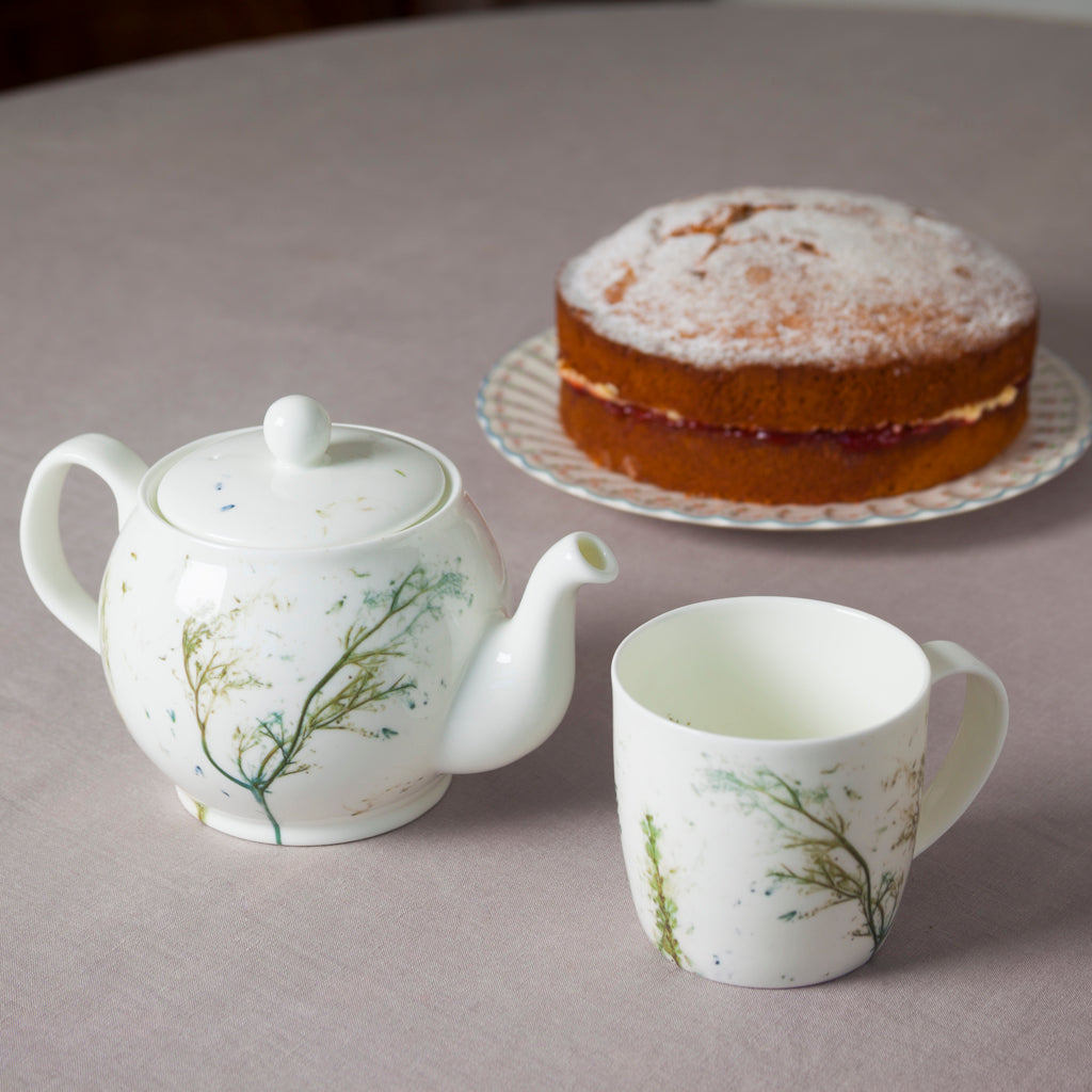 'Green Grasses' Teapot