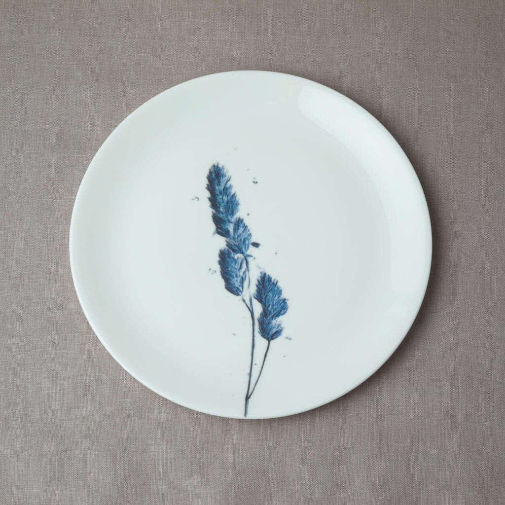 'Blue Grasses' plate