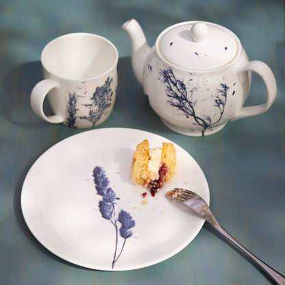 'Blue Grasses' plate