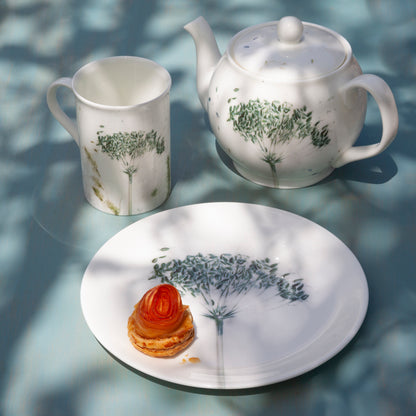 'Green Cowparsley' plate